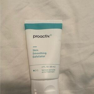 Proactiv Skin Smoothing Exfoliator - White and Blue